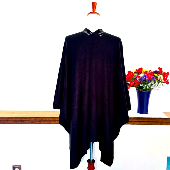🌹Calvin Klein Open-front Knit Poncho w/Rhinestone Decor, One Size, Black/Silver - Picture 4 of 7